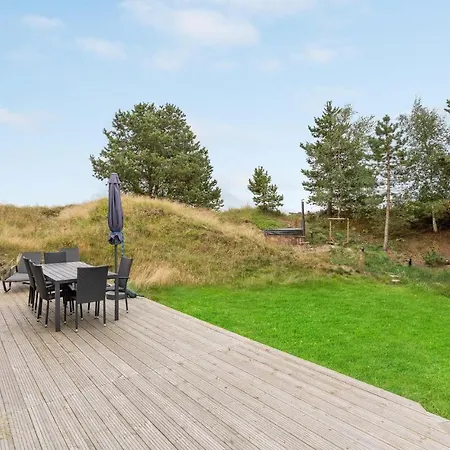 2 Bedroom Awesome In Romo * Toftum (Syddanmark)